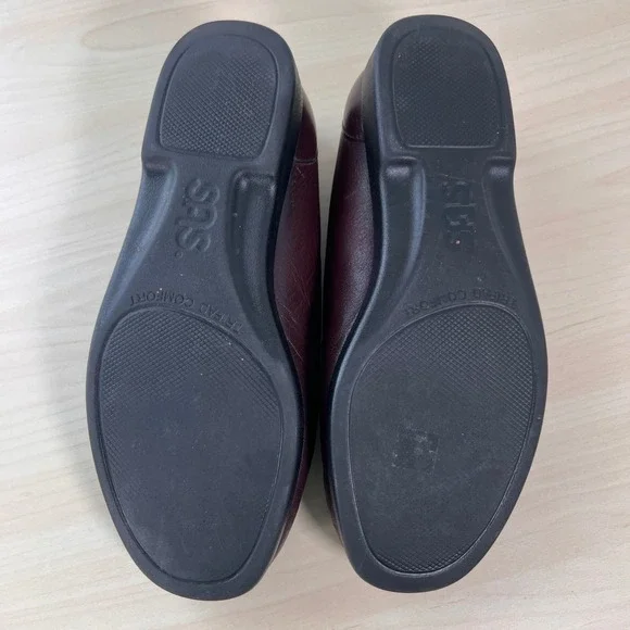 SAS Tripad Comfort Loafers Womens 7.5 WW Burgundy Leather Slip On Shoes - Picture 8 of 9